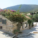 Kulube Hotel 3*