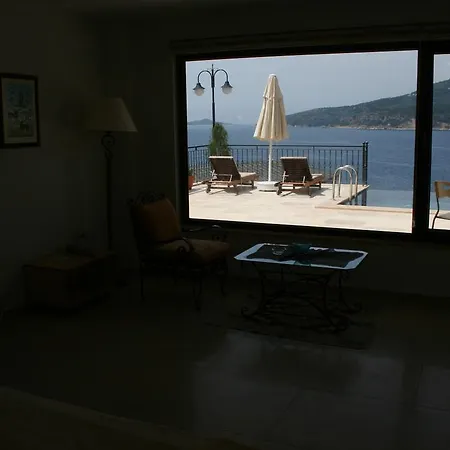 Kulube Hotel 2*