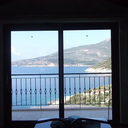 Kulube Hotel Kalkan