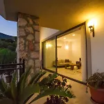 Hotell Kulube 3*